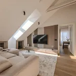 Cohost I 2bd Penthouse Luxury-designer Apt, Citycenter Kaunas