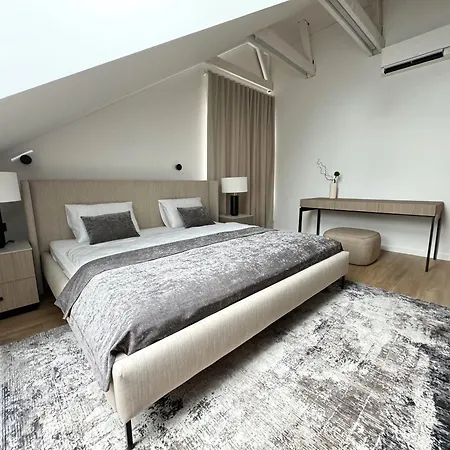 Cohost I 2bd Penthouse Luxury-designer Apt, Citycenter דירה