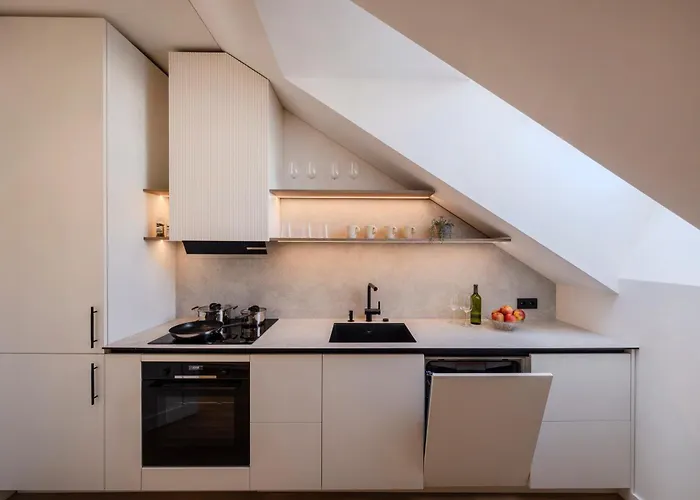 דירה Cohost I 2bd Penthouse Luxury-designer Apt, Citycenter *