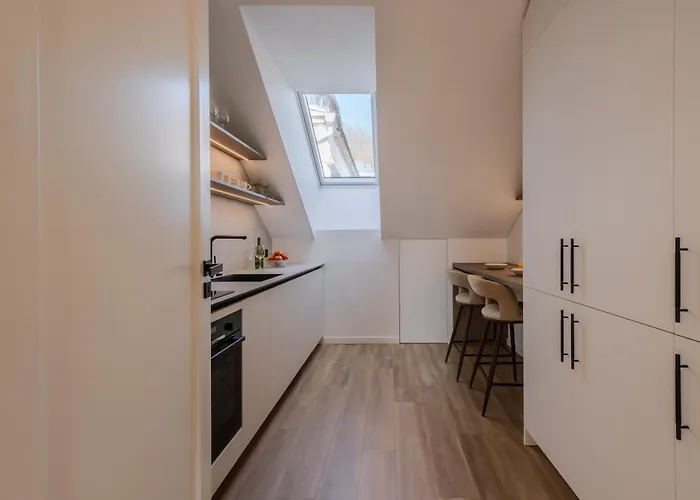 דירה Cohost I 2bd Penthouse Luxury-designer Apt, Citycenter *