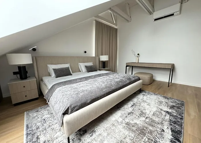 Cohost I 2bd Penthouse Luxury-designer Apt, Citycenter דירה