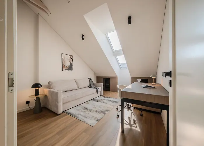 Cohost I 2bd Penthouse Luxury-designer Apt, Citycenter דירה