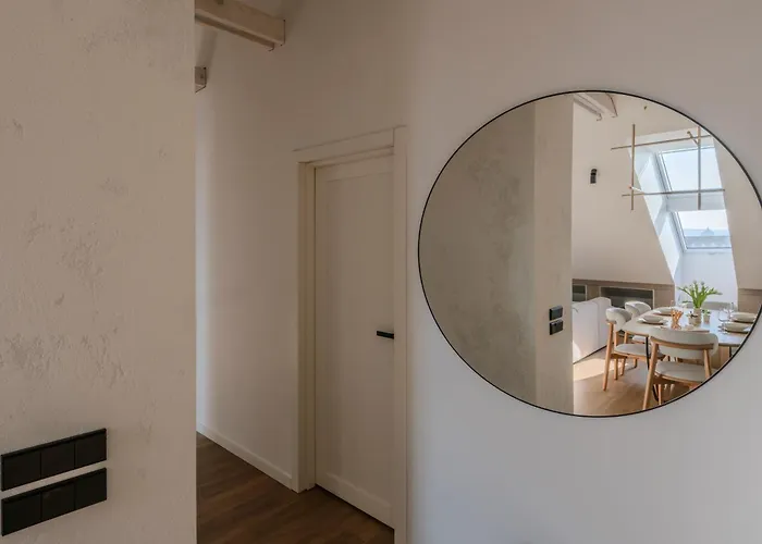 Cohost I 2bd Penthouse Luxury-designer Apt, Citycenter * קובנה